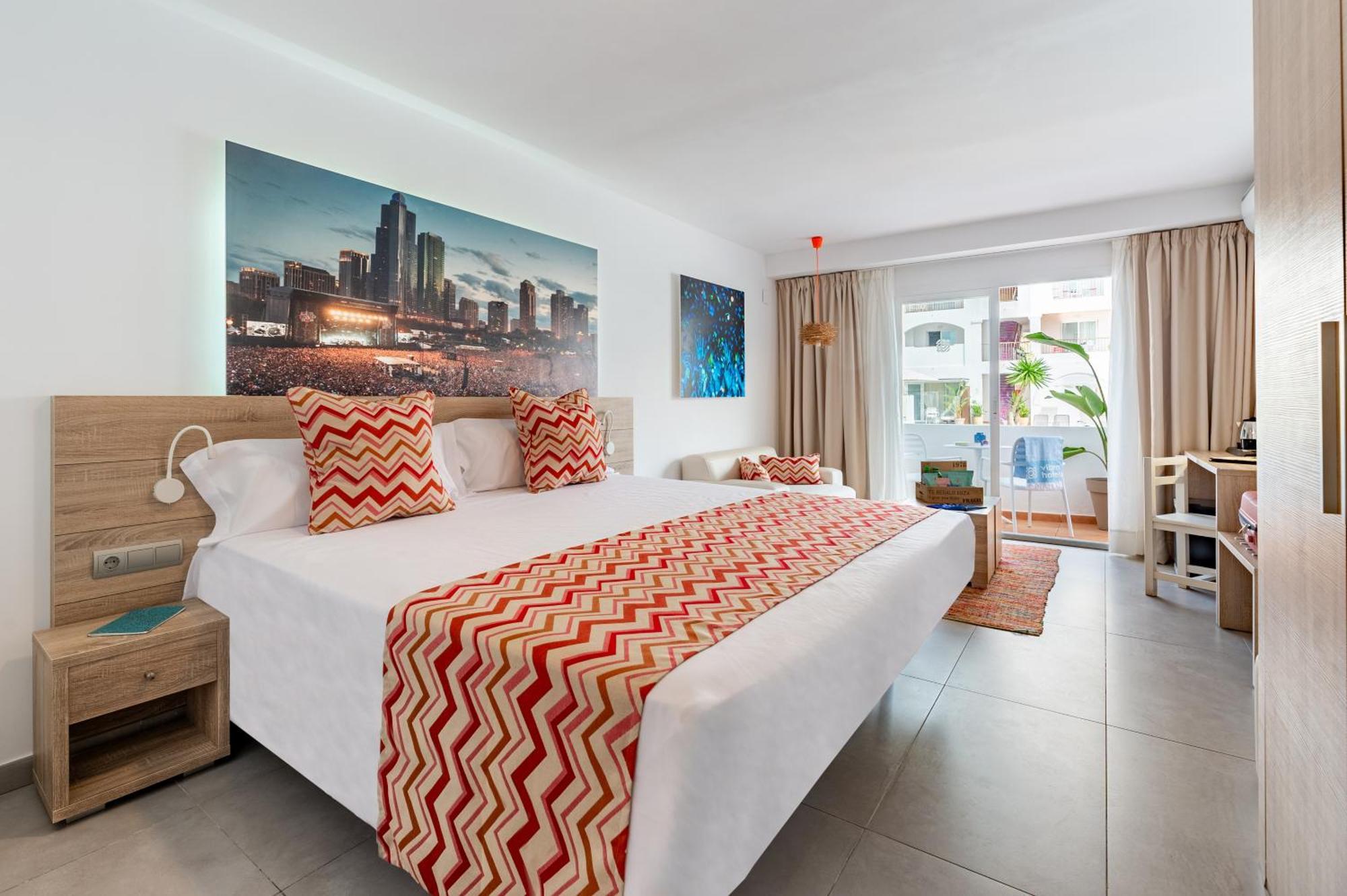 Hotel Vibra Bossa Flow - Adults Only Playa d'en Bossa Exterior foto